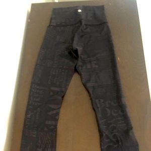 WUNDER UNDER HI-RISE 7/8 TIGHT, size 2